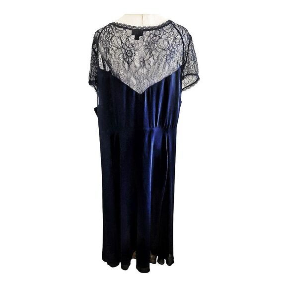 Torrid Plus Size Blue Lace Yoke Midi Dress Size 26 - Picture 3 of 5